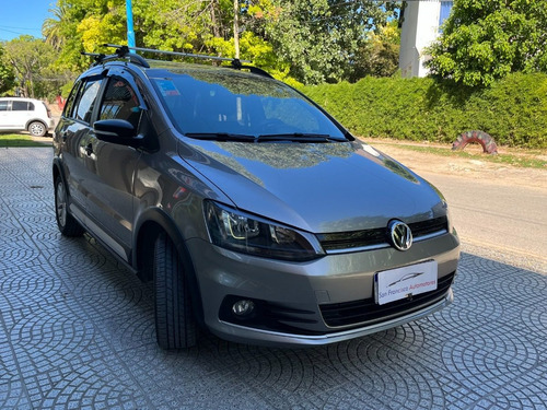 Imagen 4 de 24 de Volkswagen Suran 1.6 Track
