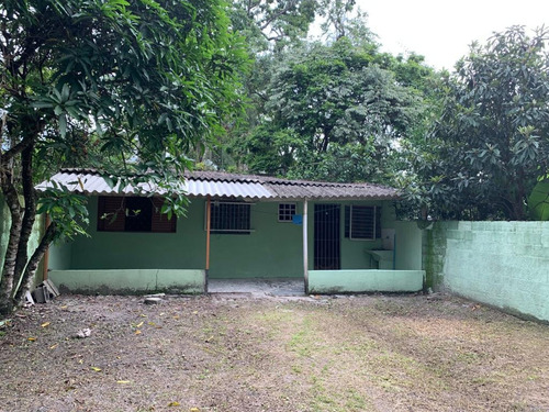 Imagem 1 de 12 de Edícula Na Praia, Com 260 M² Em Itanhaém. Ca325pc