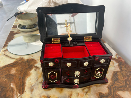Caja Musical Bailarina Ballet 13x21x10 Cm Con Movimiento