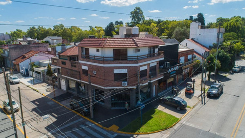 Imagen 2 de 30 de Ph 2 Amb C/quincho, 2 Piso X Escalera - 113 M² Cub.- San Justo