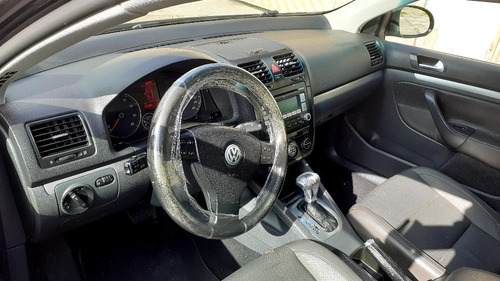 Imagem 8 de 11 de Volkswagen Jetta 2007 2.5 4p