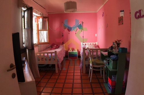 Venta / Oportunidad Casa En 104 Entre 107 Y 109 Mercedes (b)