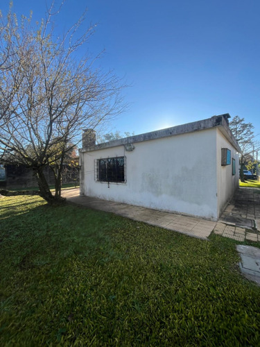Venta Casa 2 Dormitorios Estación La Floresta Con Cochera