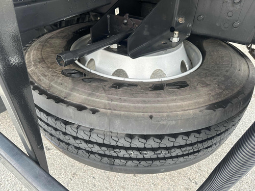 Vw 24280 2023 Zero Km Bitruck Bau Refrigerado Frigorifico