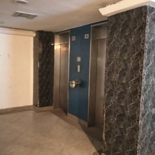 Edificio Ideal Para Hotel, Clínica U Oficinas En Porlamar