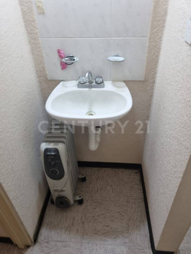 Vivienda Tipo Cuádruplex En Los Héroes Tecámac Sección Bosquess