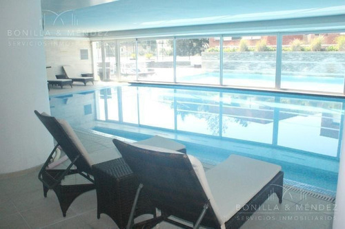 Seasons Tower, Frente Al Conrad Y A La Mansa, 2 Suites.