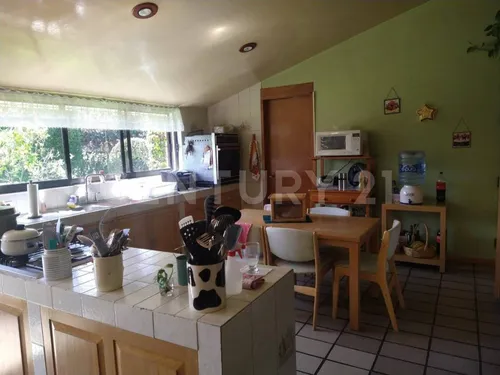 Casa Residencial De Un Piso En Venta, Zona Carcaña, Recta A Cholula, Puebla