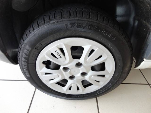 Imagem 6 de 9 de Fiat Uno 1.0 Evo Way 8v Flex 4p Manual