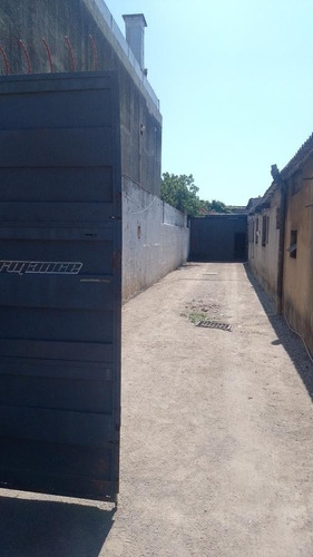 Imagen 4 de 10 de Depósito En Belvedere