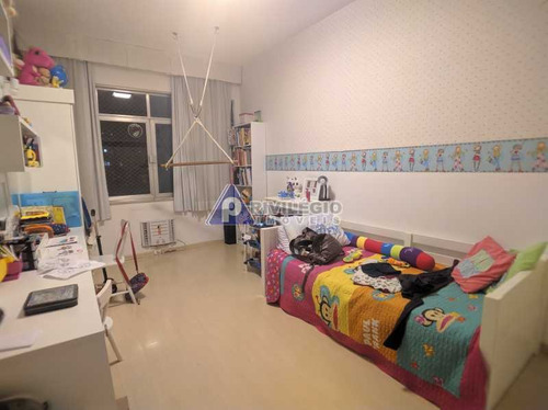 Apartamento À Venda, 3 Quartos, 1 Vaga, Copacabana - Rio De Janeiro/rj - 18817