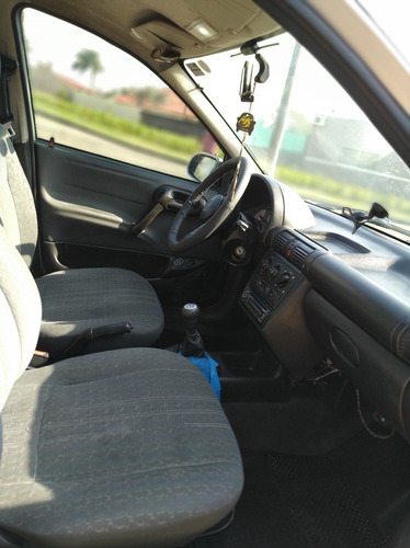 Imagem 6 de 7 de Chevrolet Corsa 2000 1.0 Wind 5p