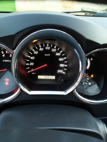 Toyota Hilux 3.0 Srv 4x2 2010