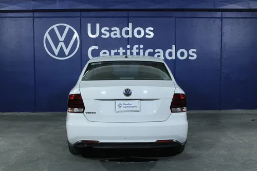Volkswagen Vento 1.6 Starline Mt