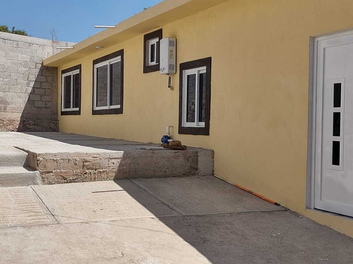 Casa En Venta En Ciudad Ayala, Morelos