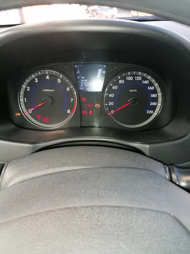 Hyundai Accent 1.6l 5 p
