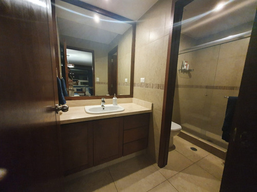 Imagen 8 de 12 de Vendo Apartamento En Zona 14