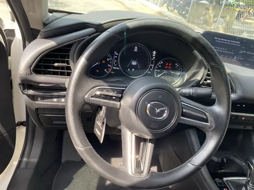 Mazda 3 2.0 Touring Hibrido At 4x2 2024