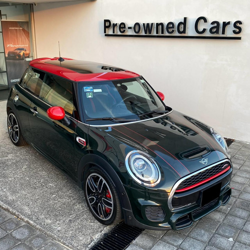 Mini John Cooper Works 2.0 Hot Chilli At