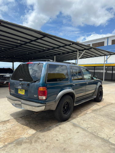 Ford Explorer 1998