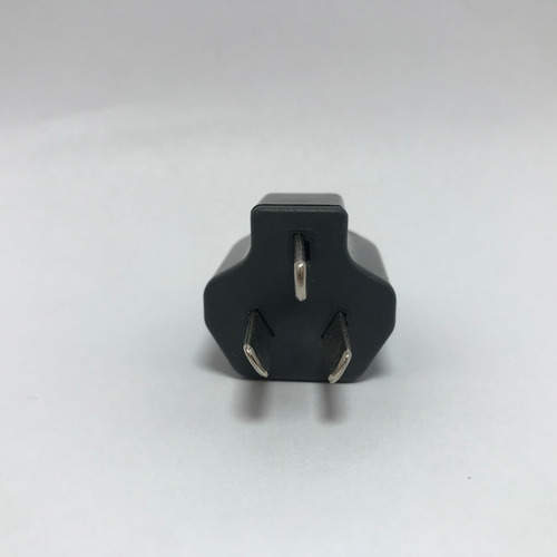 Imagen 4 de 8 de 10 Fichas Macho 3 Patas Tipo Kalop 220v 10 A Blanco O Negro