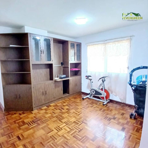 Apartamento En Av. Bolivar, Puerto La Cruz