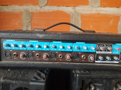Parlantes Con Consola