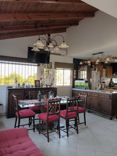 Casa En Venta - 2 Dormitorios 1 Baño - 300mts2 - Villa San Nicolás