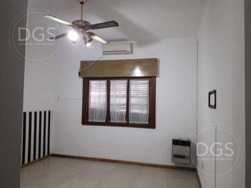 Imagen 5 de 9 de ¡oportunidad! Hermosa Casa En Banfield Este