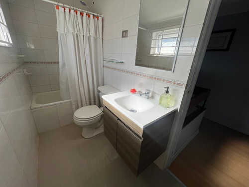 Casa 148mts2 4 D 2 B
