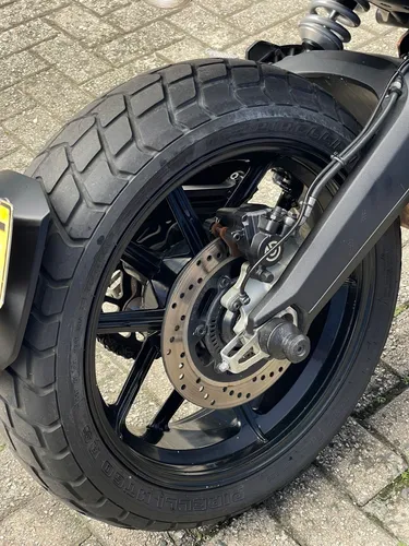 Ducati Scrambler 800 Icon
