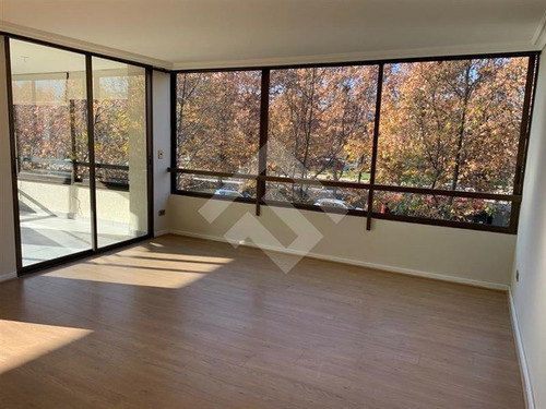 Imagen 2 de 18 de Departamento En Venta De 3 Dorm. En Vitacura
