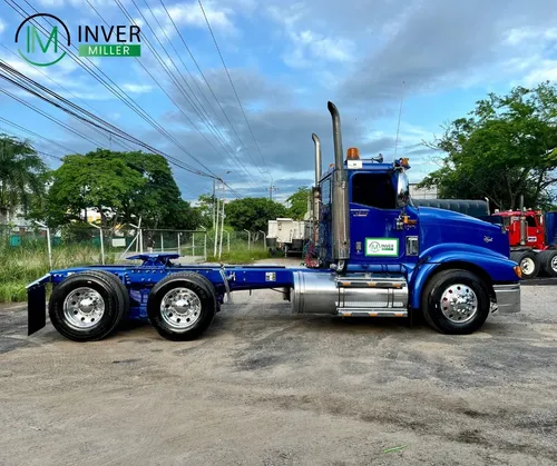International Eagle Tractomula Sin Cupo