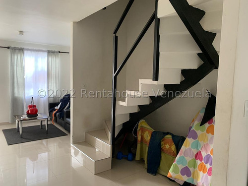Imagen 3 de 30 de *!# Divina Casa En Venta En Terrazas De La Ensenada Barquisimeto ++ # 23-22410 Marydoll Mogollón- Renta House- 0424-226-45-39 (mm)