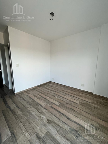 4 Ambientes - 3 Baños - 114 M2 - Piscina - Grupo Electrogeno - 2 Cocheras - Venta - A Estrenar