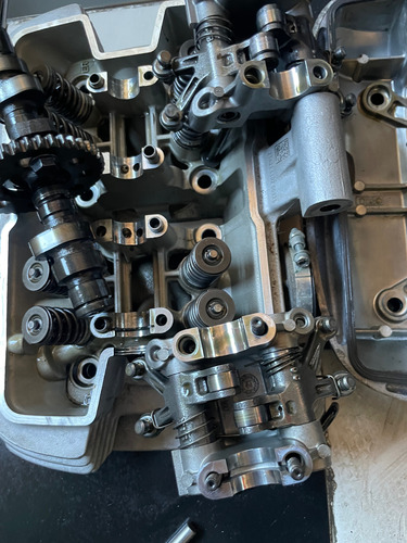 Tapa De Cilindro Royal Enfield 650