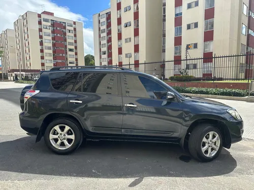 Toyota RAV4 2.4 Std