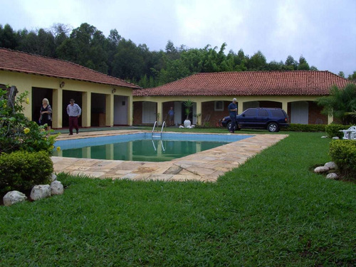 Imagem 1 de 14 de Belo Sitio Com Área De 154 Mil M², Casa Sede E Piscina !!