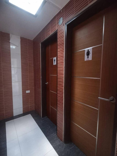 Imagen 11 de 14 de Local Comercial En Alquiler En San Jose De Tarbes Valencia Carabobo