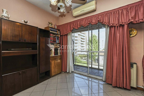 Imagen 5 de 30 de Venta Departamento 3 Amb Con Cochera En Moron Sur