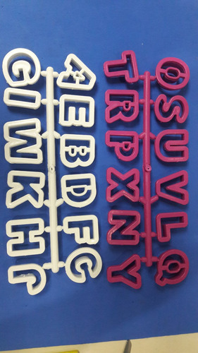 Cortador Letras Abecedario Masa Flexible Reposteria 4,5 Verd