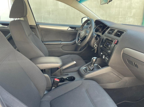 Volkswagen Bora 2017 2.0 Tdi Advance Aut