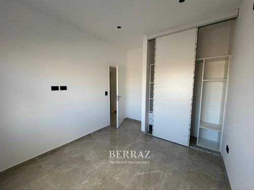 Casa Venta 5 Ambientes En Santa Elisa Pilar Del Este Lote De 558 M2