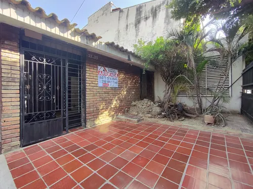 Apartaestudio En Arriendo En La Ceiba. Cod A30669