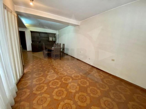 Imagen 5 de 13 de ::: Eib Vende Casa De Estilo A Reformar :::
