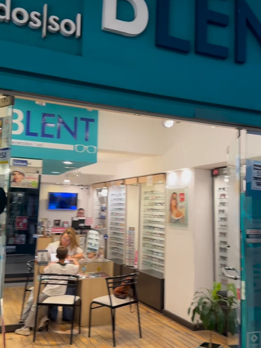 Vendo Optica Centro De Córdoba Capital- Por Mudanza