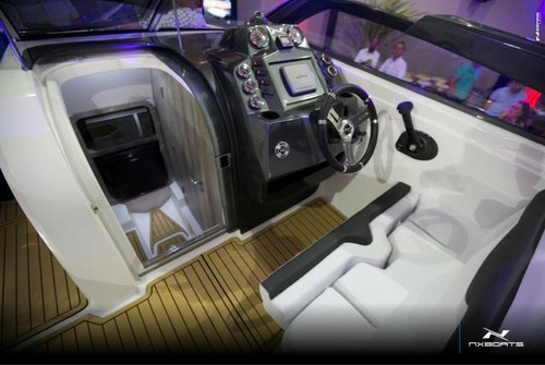 Imagem 4 de 15 de Lancha Nx 280 (ñ Focker Phantom Real Evolve Coral Fs Nhd)