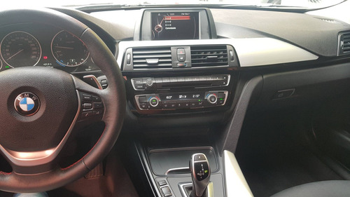 Imagem 10 de 15 de Bmw 320i 2.0 Sport 16v Turbo Active Flex 4p Automático