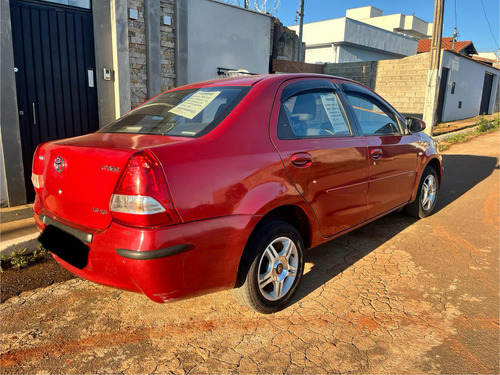 Toyota Etios 1.5 16v Xs 4p