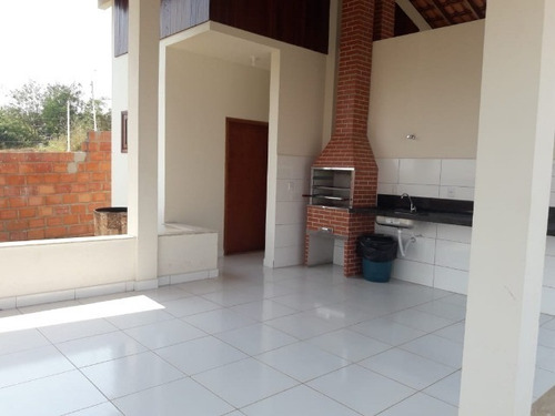 Casa No Andar Superior Com Entrada Independente 2 Dormitórios, Sala, Cozinha, 1 Banheiro - Ca00009 - 68663819